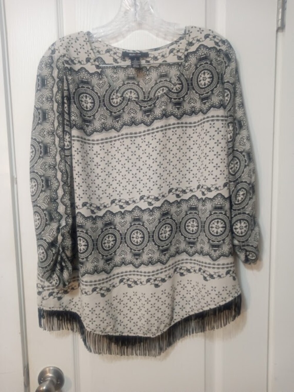Ivory Style & Company Boho Print Tassel‑Hem Top – Small